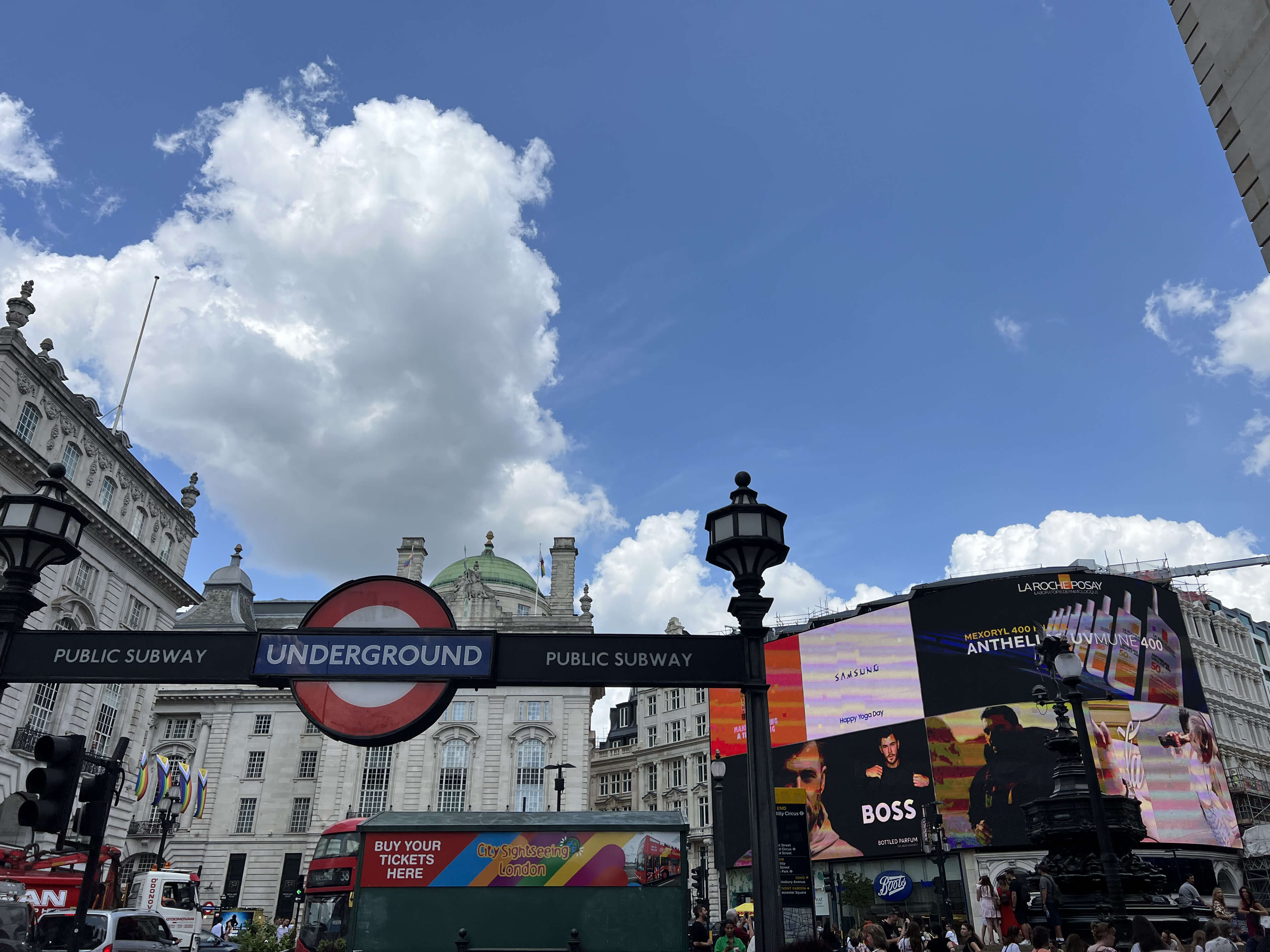 Piccadilly Circus in London